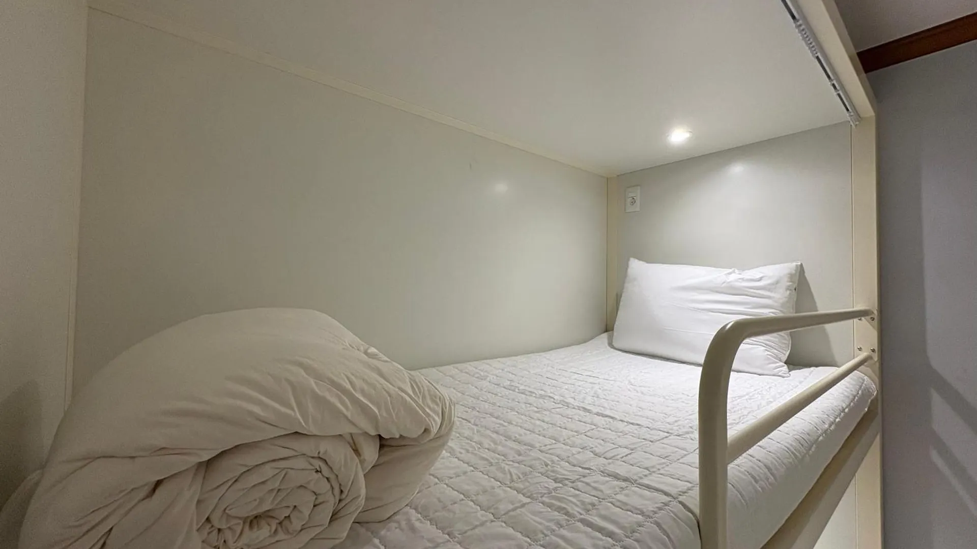 K Wave Guesthouse Only Female In Hongdae 2 서울특별시 0*,  대한민국
